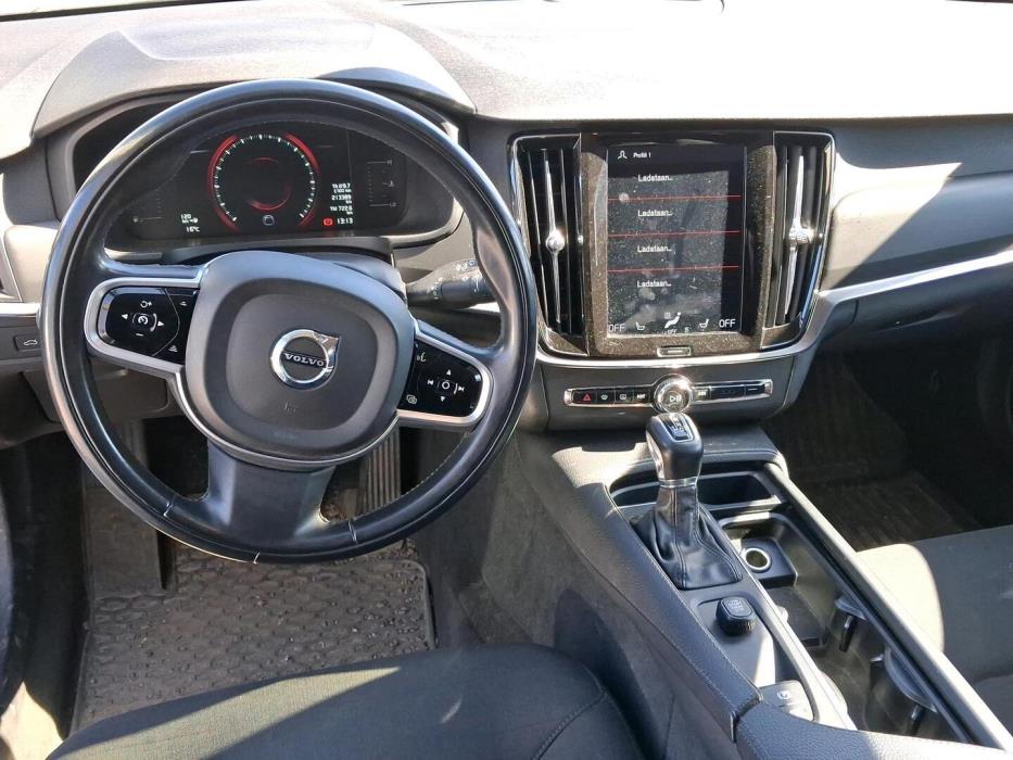 VOLVO V90 Cross Country 2018