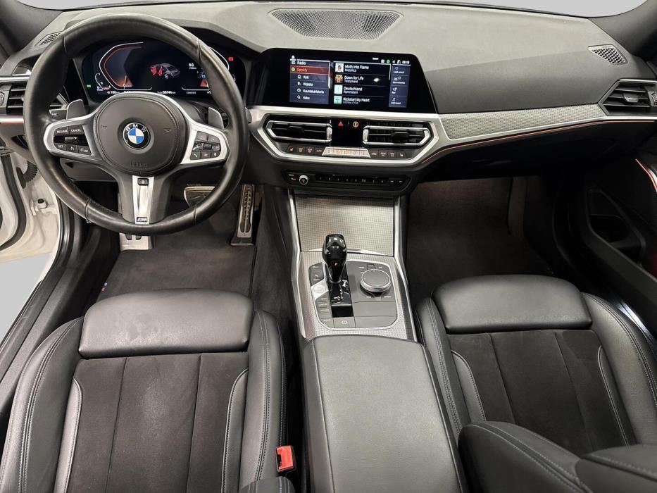 BMW 330 2020
