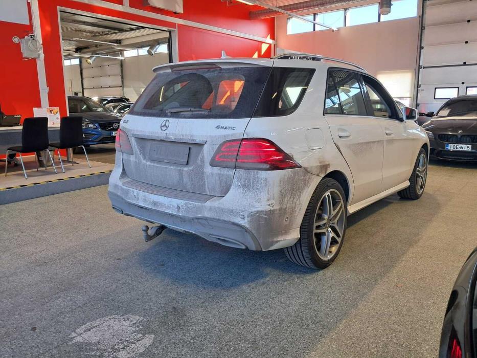 MERCEDES-BENZ GLE 2016