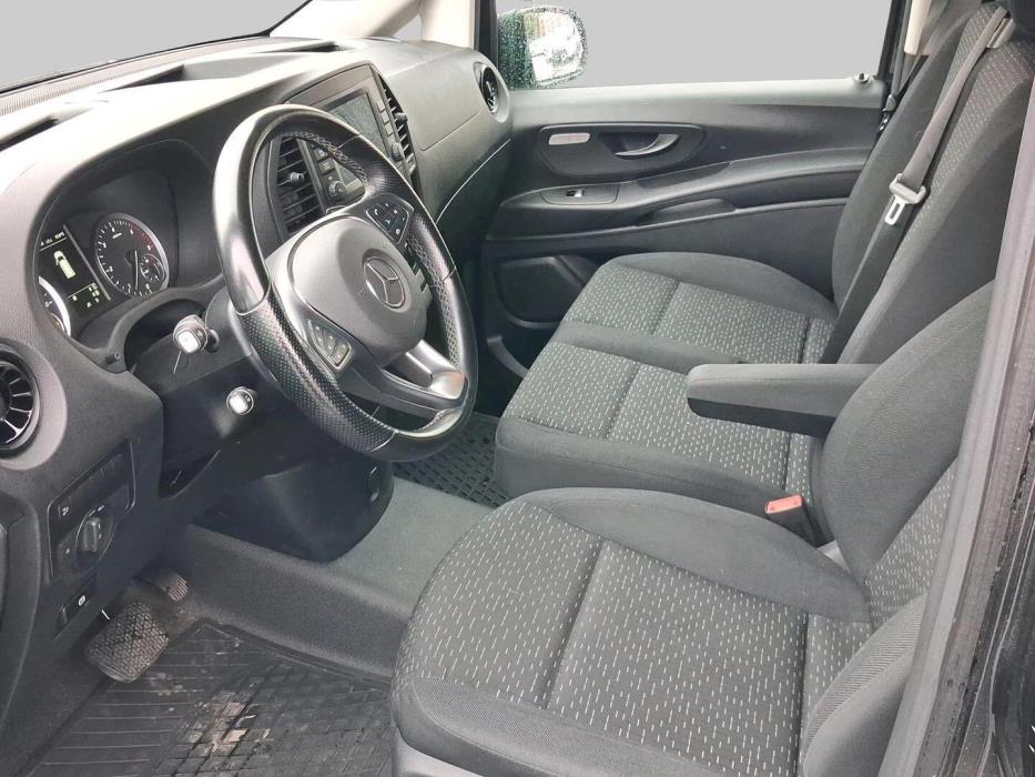 MERCEDES-BENZ Vito 2023
