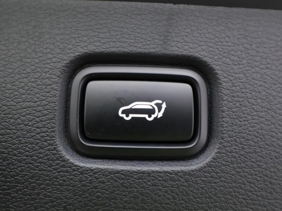 KIA SPORTAGE 2025