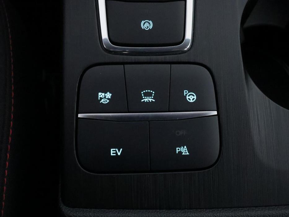 FORD KUGA 2024