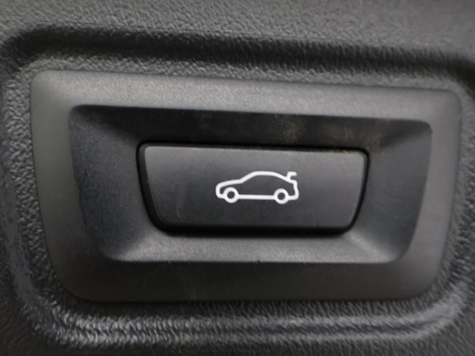 BMW I5 2025