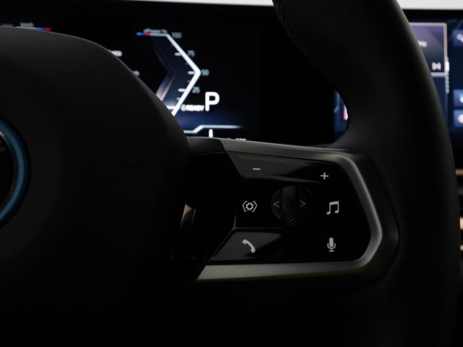BMW I5 2025