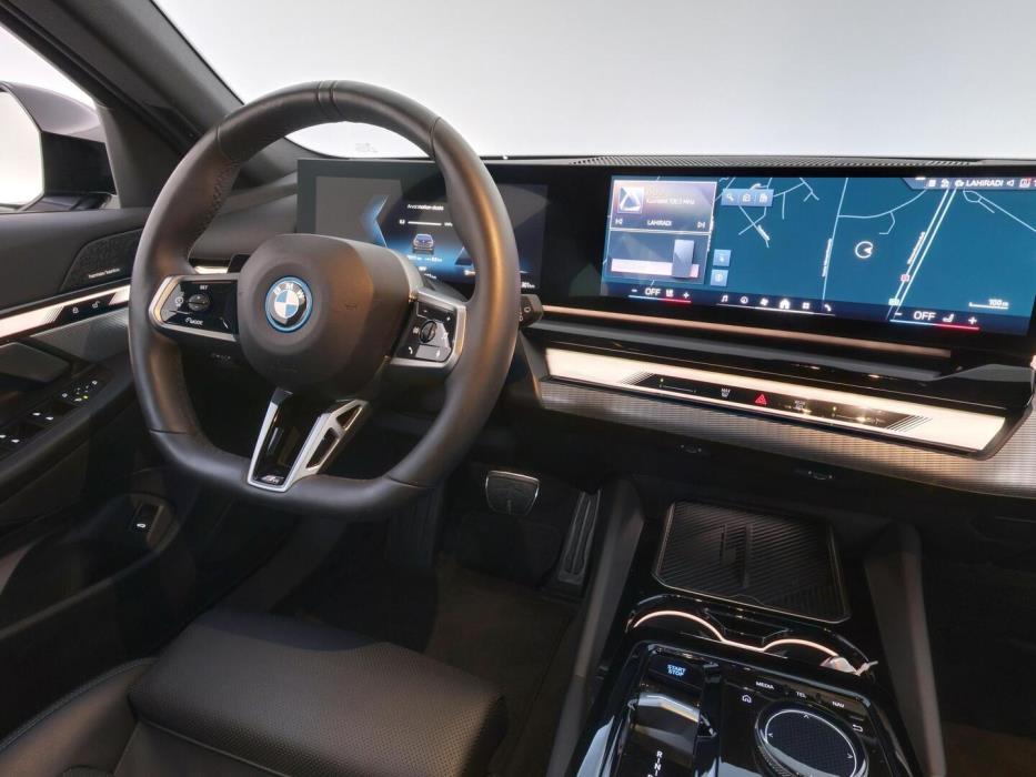 BMW I5 2025
