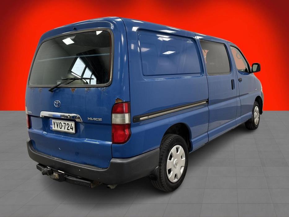 TOYOTA Hiace 2010