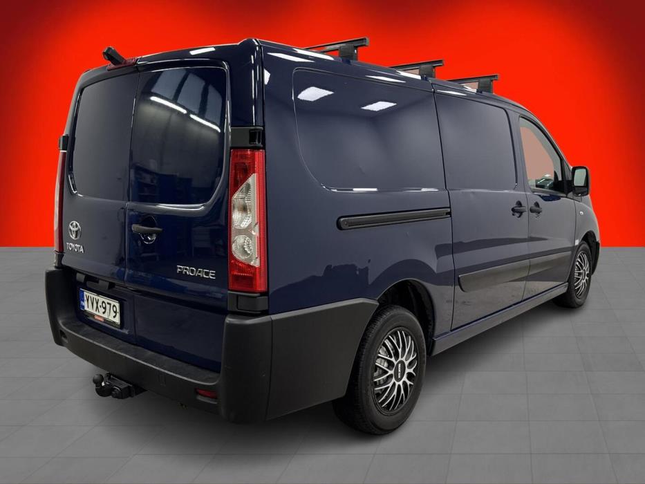 TOYOTA Proace 2014