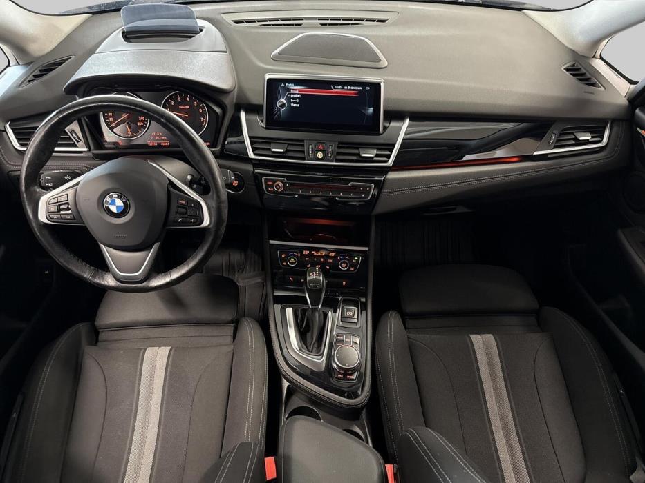 BMW 225 2016