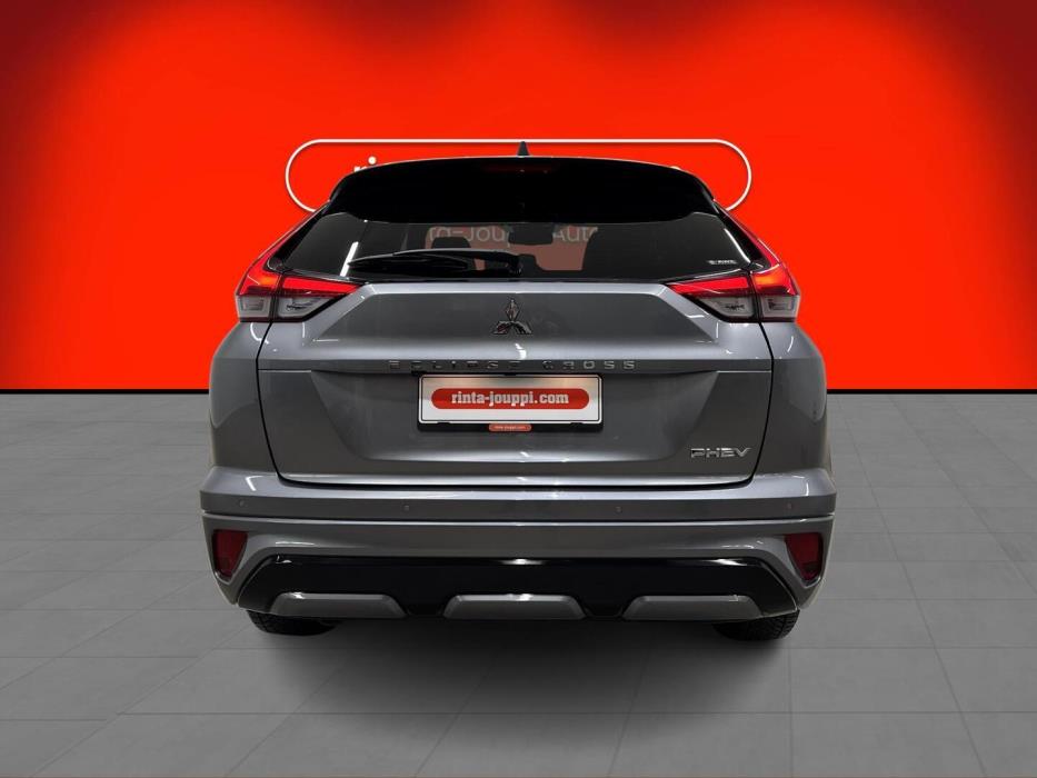 MITSUBISHI ECLIPSE CROSS 2024
