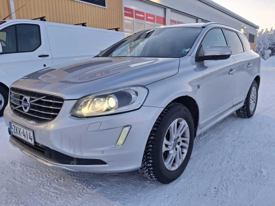 VOLVO XC60 2015