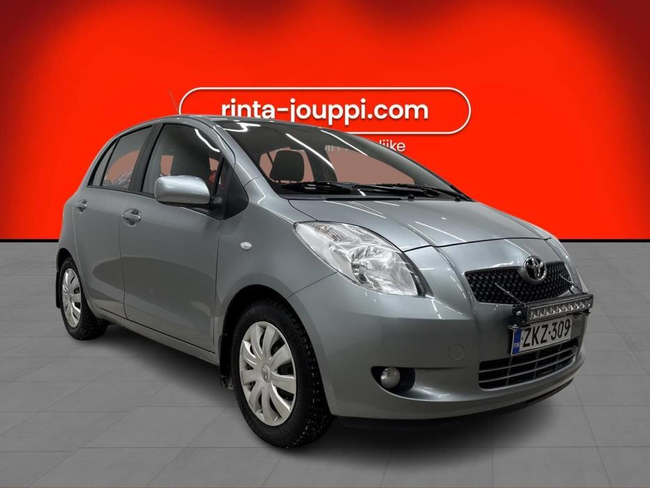 TOYOTA Yaris 2008