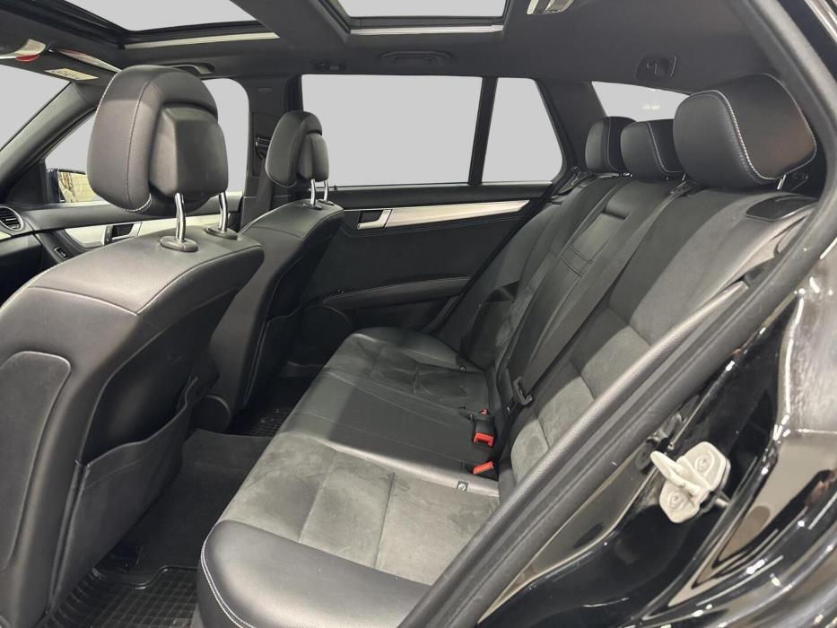 MERCEDES-BENZ C 2013