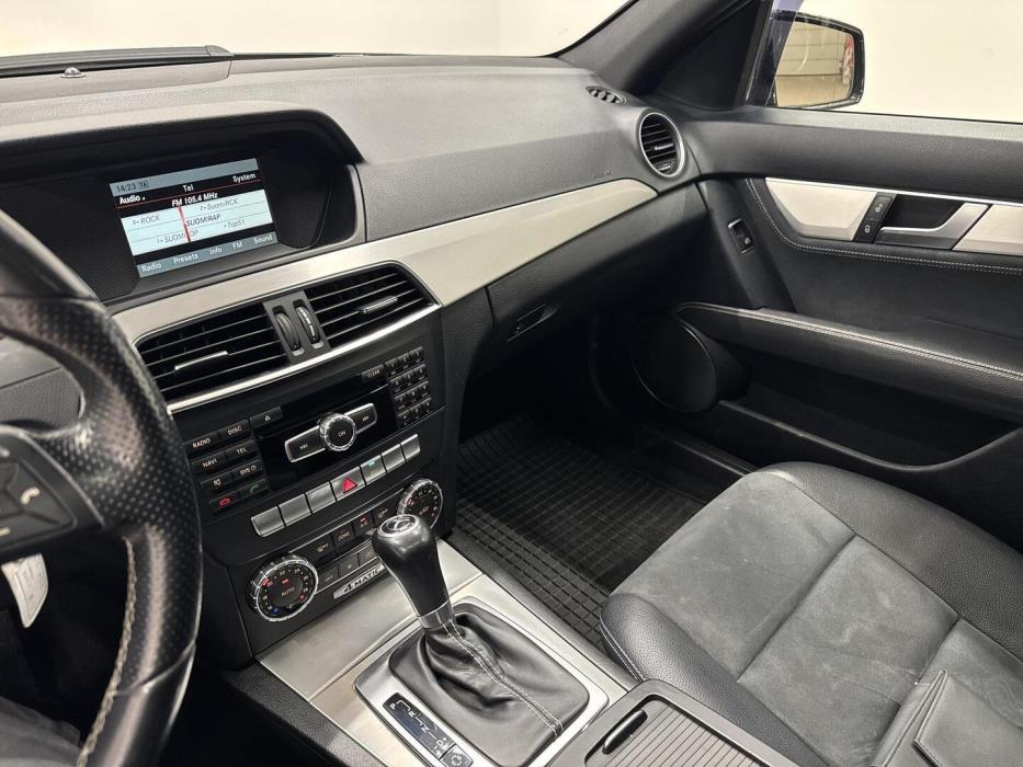 MERCEDES-BENZ C 2013