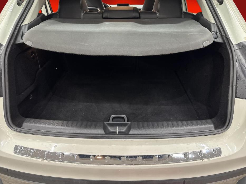 MERCEDES-BENZ GLA 2016