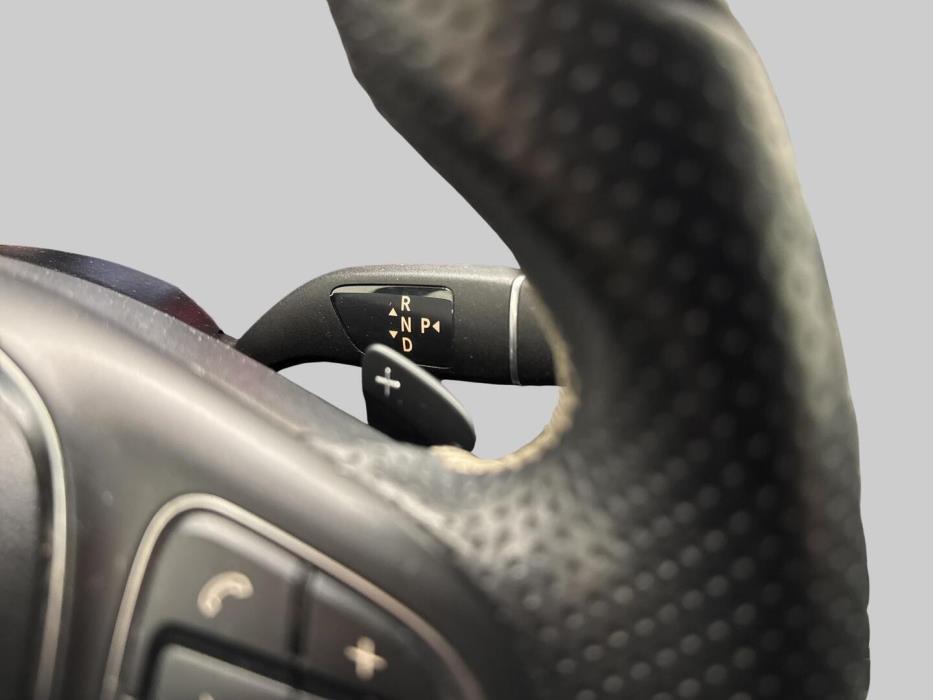 MERCEDES-BENZ GLA 2016