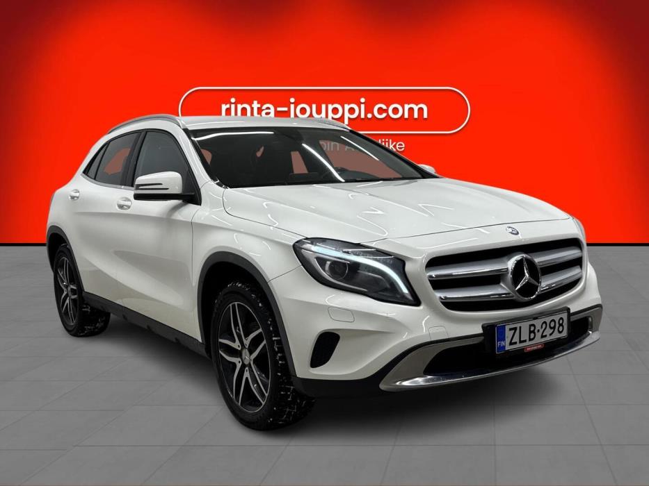MERCEDES-BENZ GLA 2016