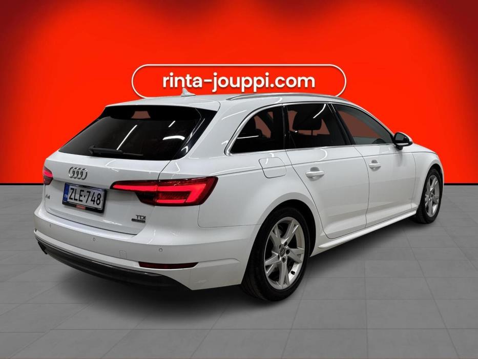 AUDI A4 2016
