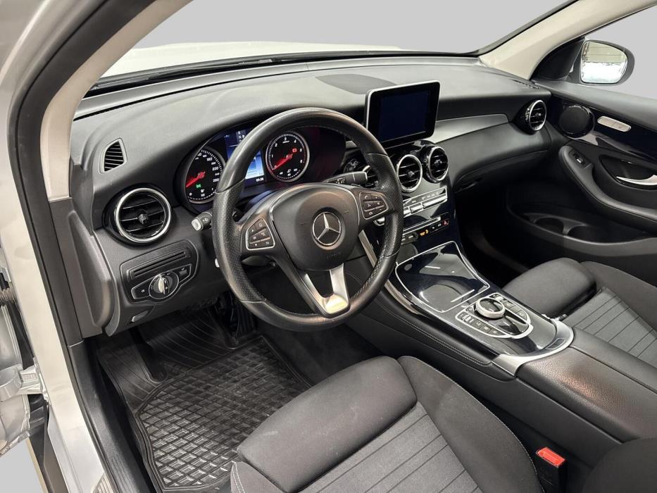 MERCEDES-BENZ GLC 2018