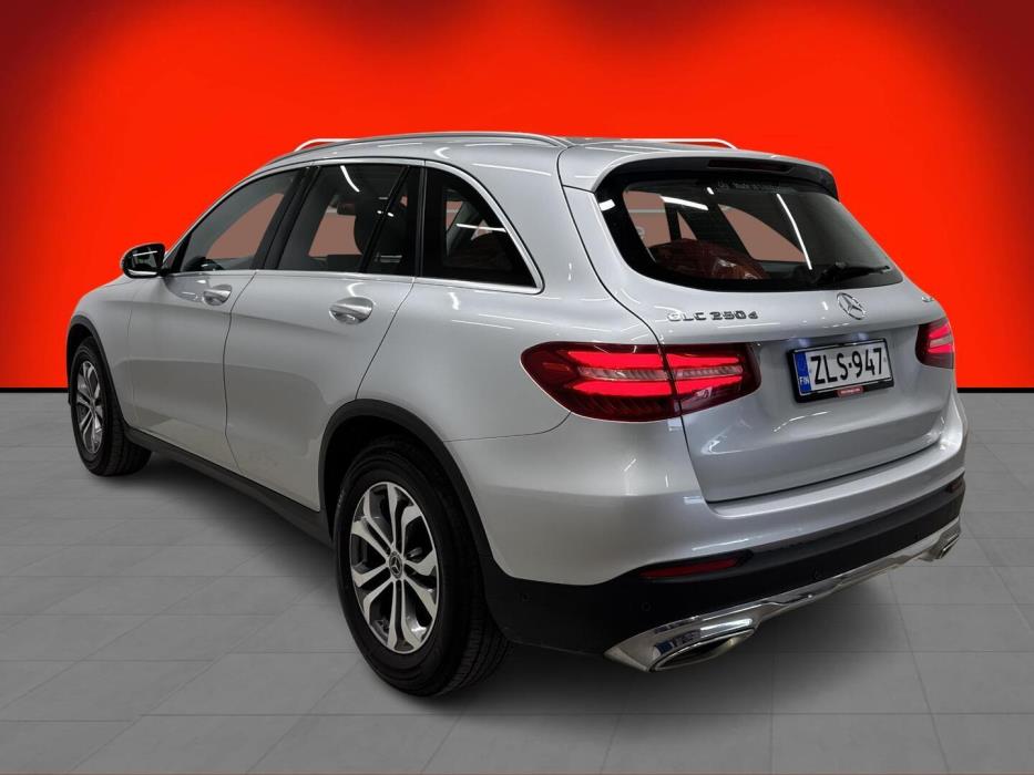 MERCEDES-BENZ GLC 2018