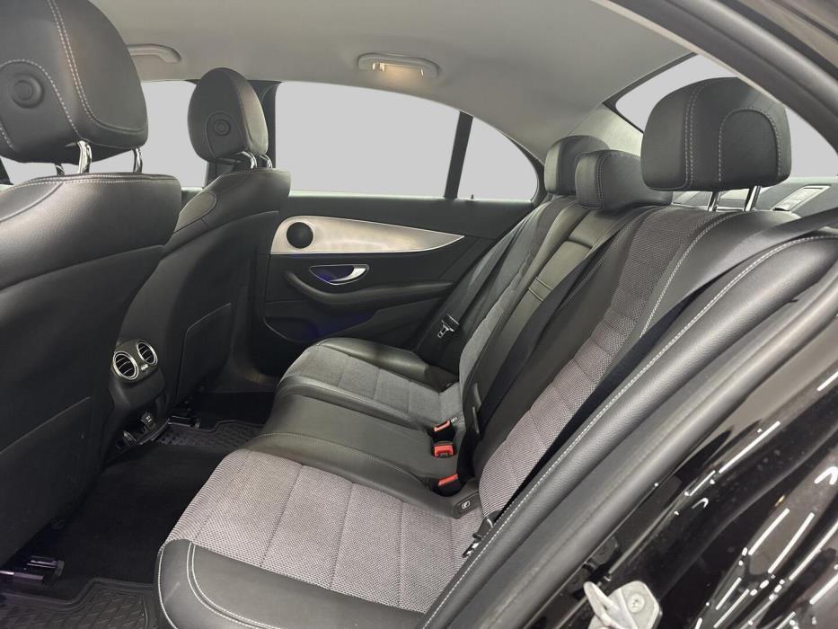 MERCEDES-BENZ E 2018