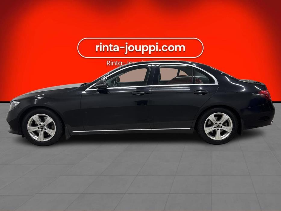 MERCEDES-BENZ E 2018