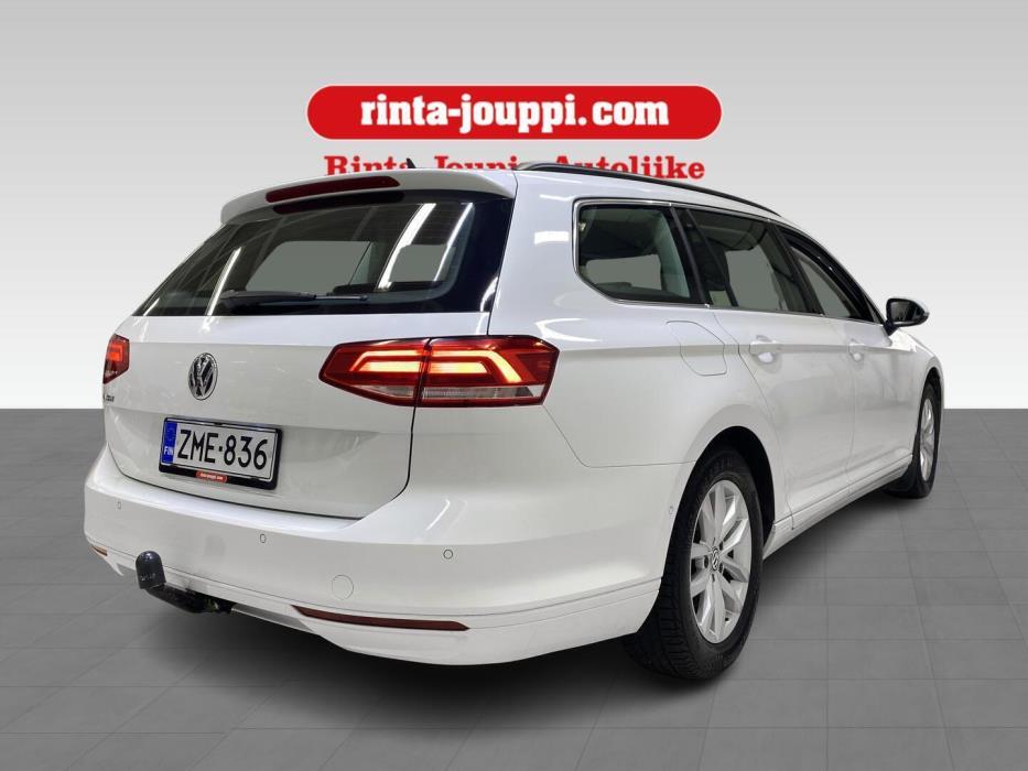 VOLKSWAGEN Passat 2019