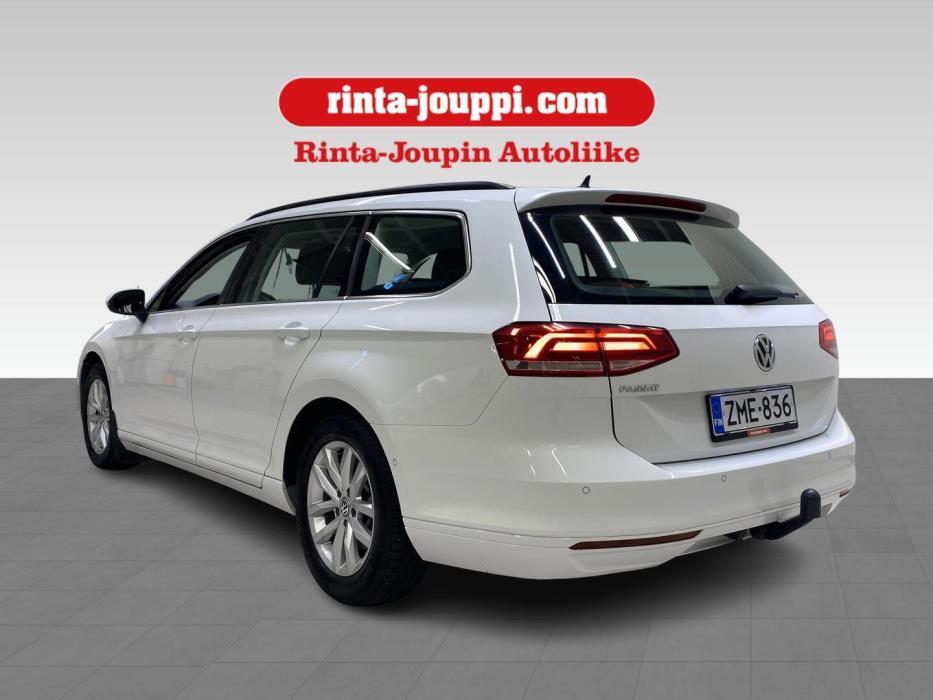 VOLKSWAGEN Passat 2019