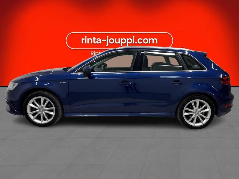 AUDI A3 2015