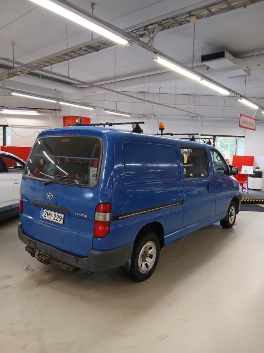 TOYOTA HIACE 2008