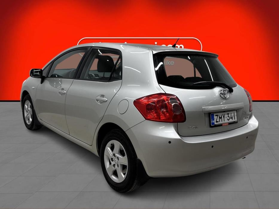 TOYOTA Auris 2007