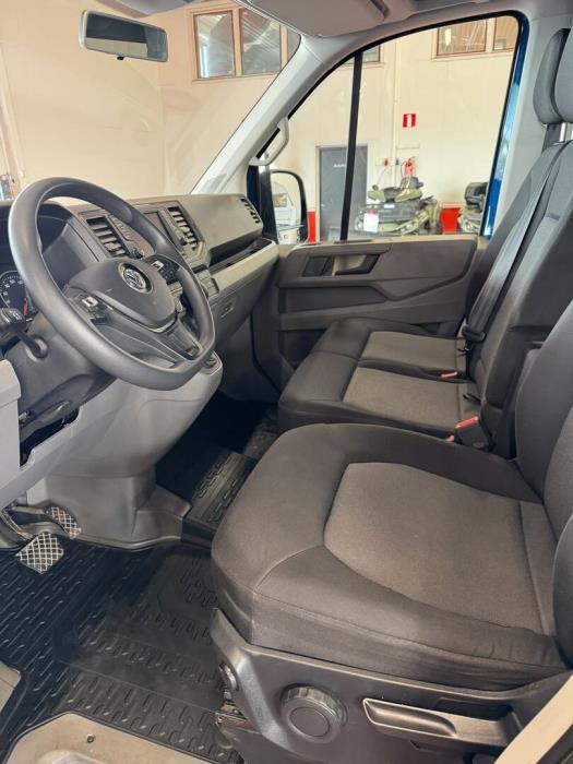 VOLKSWAGEN Crafter 2020