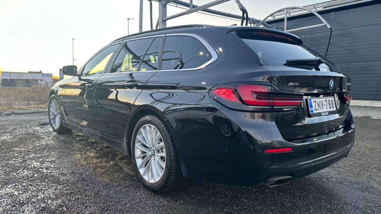 BMW 530 2022