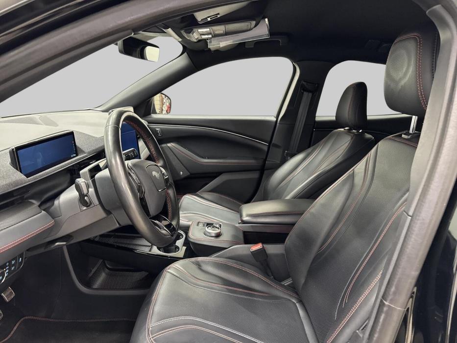 FORD Mustang Mach-E 2022