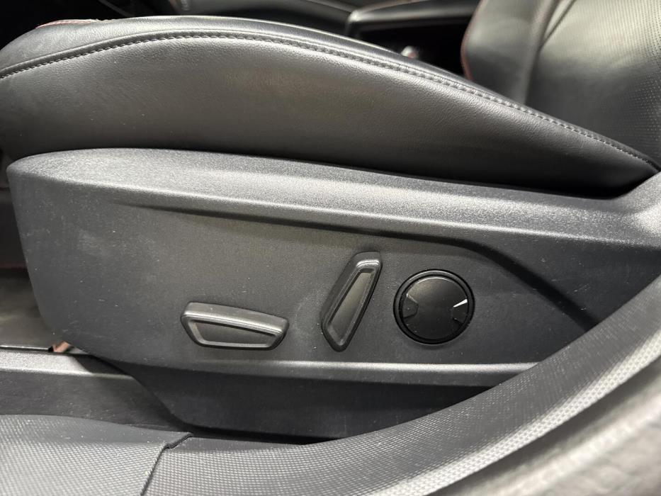 FORD Mustang Mach-E 2022