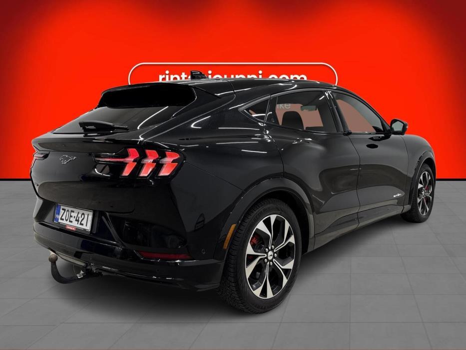 FORD Mustang Mach-E 2022