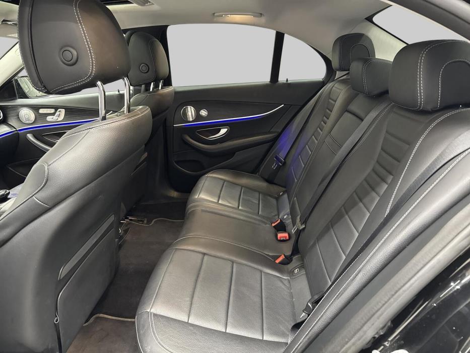 MERCEDES-BENZ E 2019
