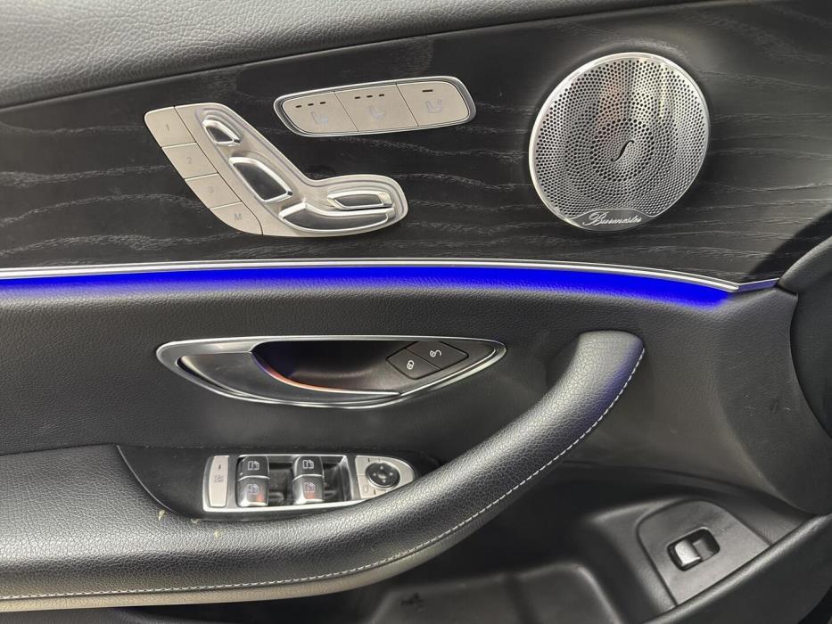 MERCEDES-BENZ E 2019
