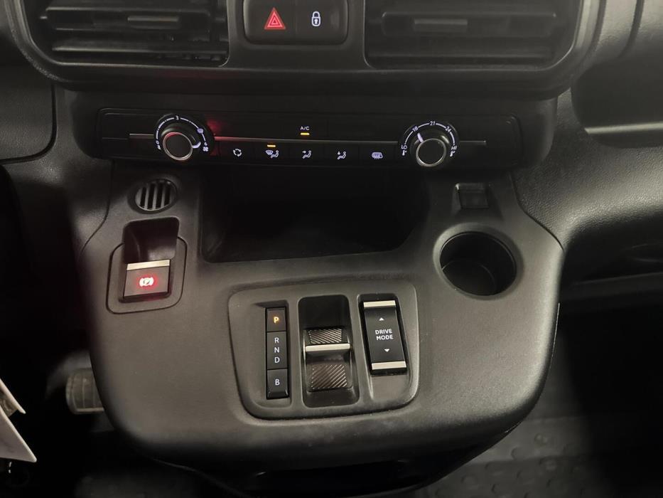 PEUGEOT E-PARTNER 2022