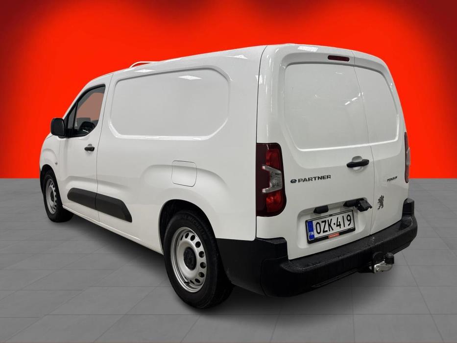 PEUGEOT E-PARTNER 2022