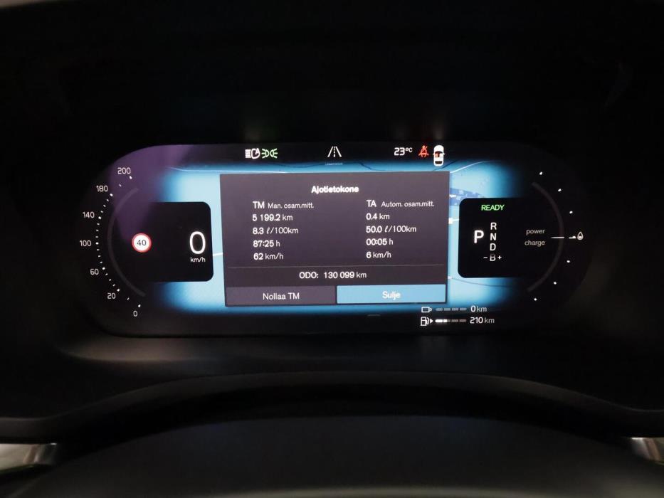 VOLVO V60 2023