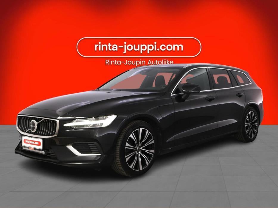 VOLVO V60 2023