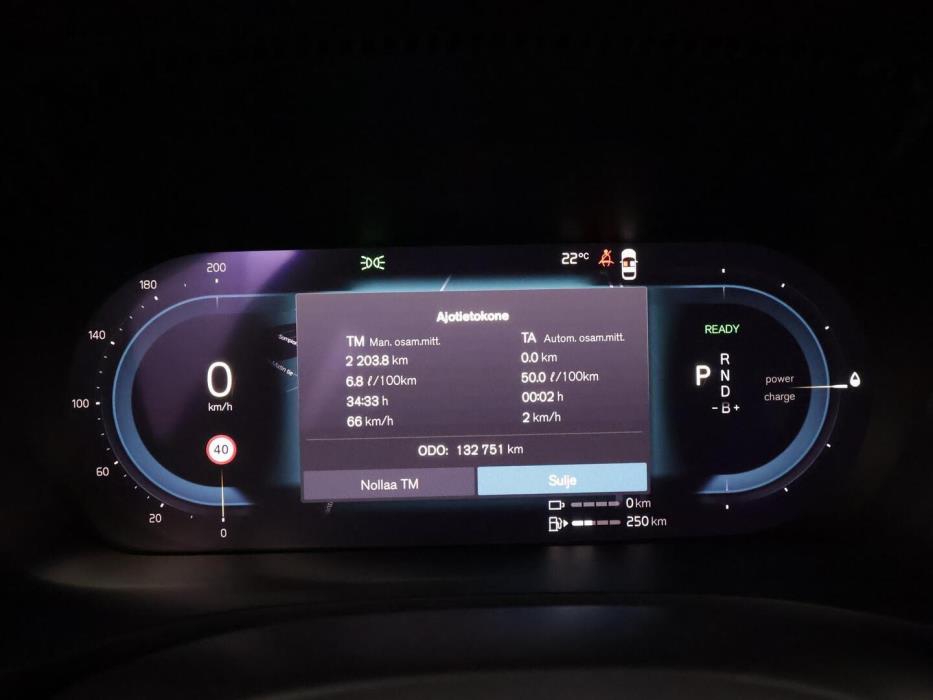 VOLVO V60 2023