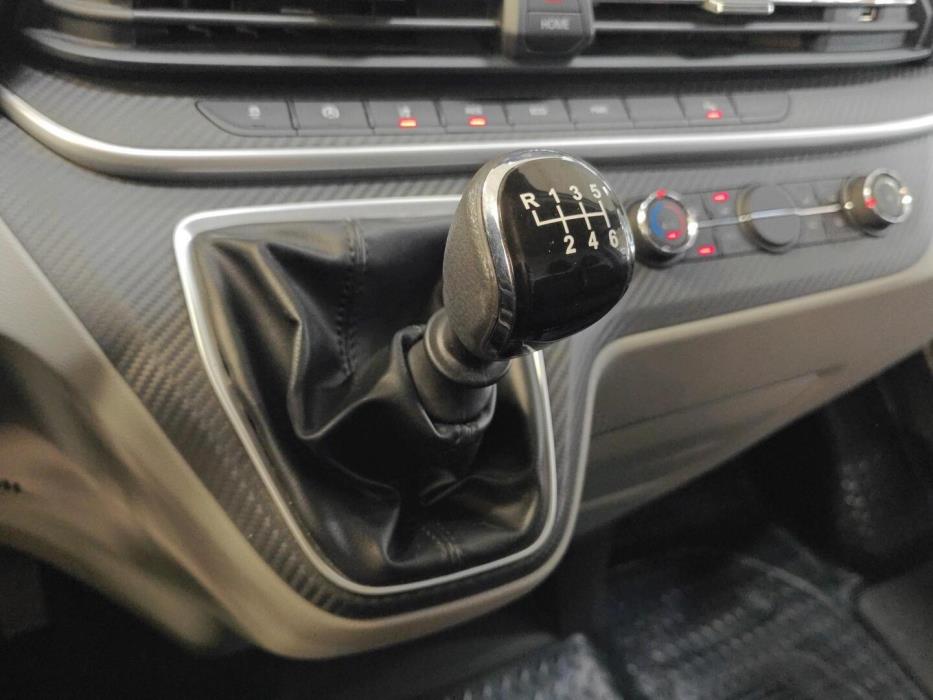 MAXUS DELIVER 9 2022