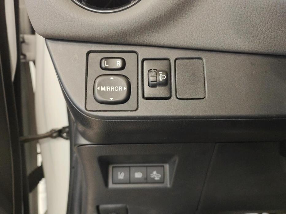 TOYOTA Yaris 2020