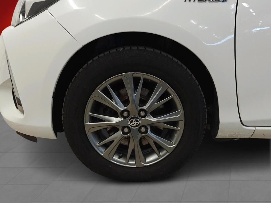 TOYOTA Yaris 2020