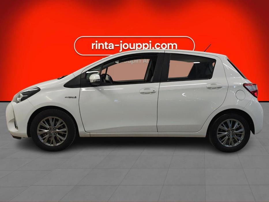 TOYOTA Yaris 2020