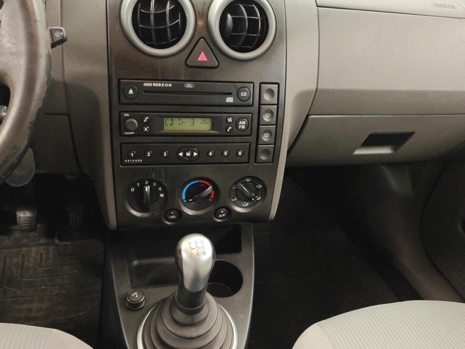 FORD Fusion 2003