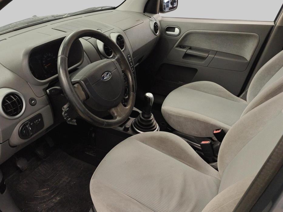 FORD Fusion 2003