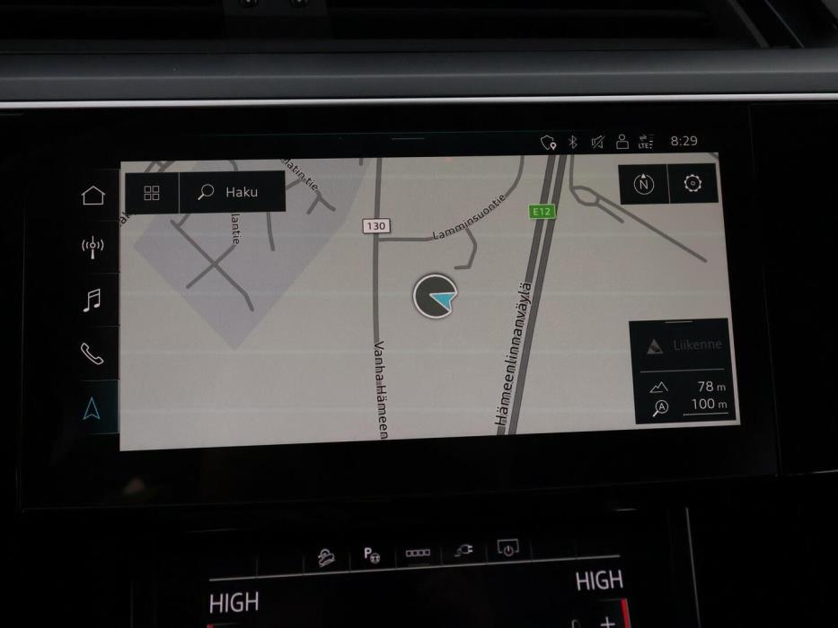 AUDI E-TRON 2022