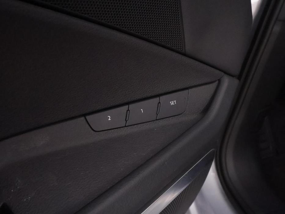 AUDI E-TRON 2022